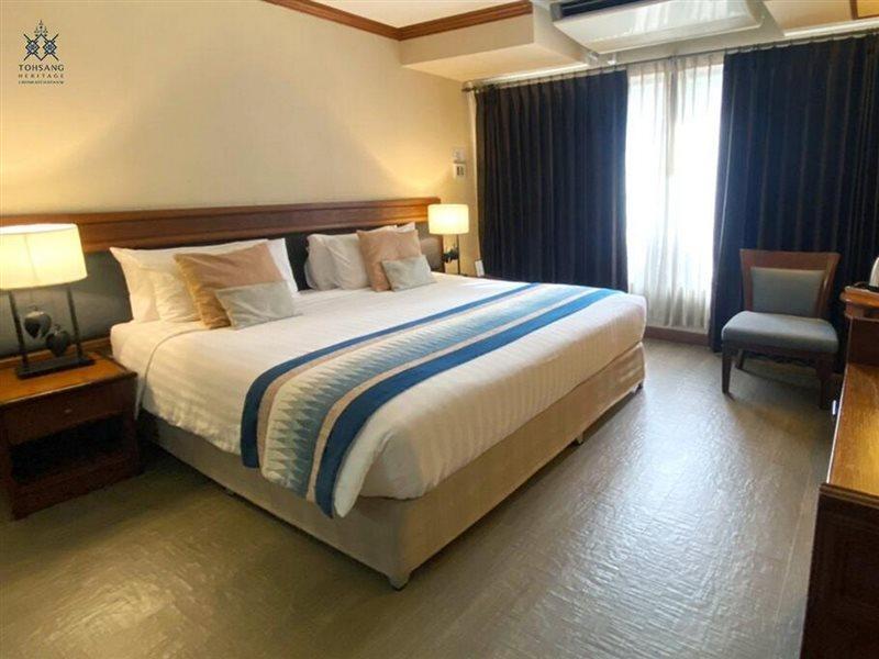 Tohsang Heritage Ubon Ratchathani Hotel Ngoại thất bức ảnh
