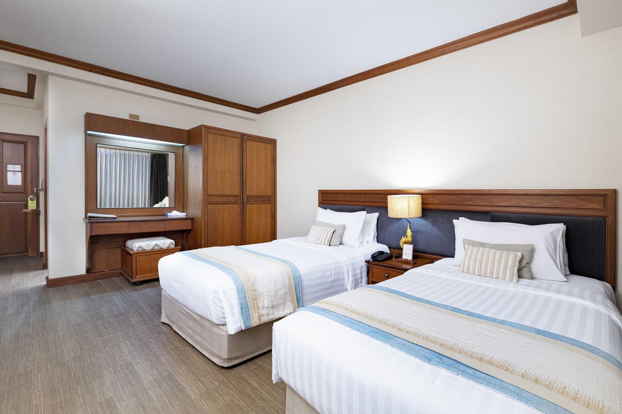Tohsang Heritage Ubon Ratchathani Hotel Ngoại thất bức ảnh
