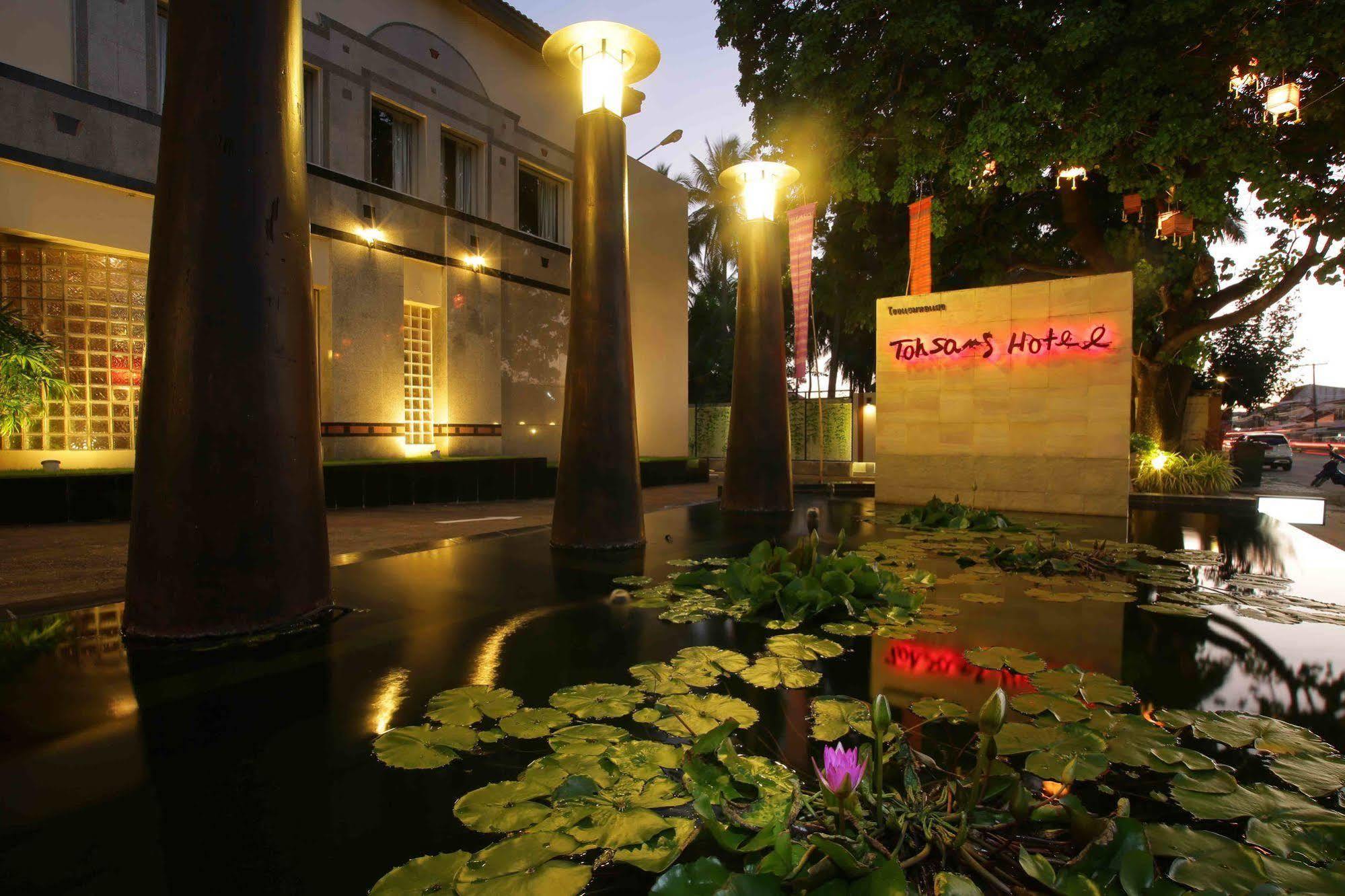 Tohsang Heritage Ubon Ratchathani Hotel Ngoại thất bức ảnh